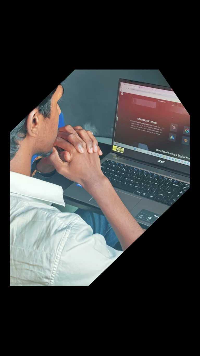 Adhish Baburaj image digital marketing strategist in kannur